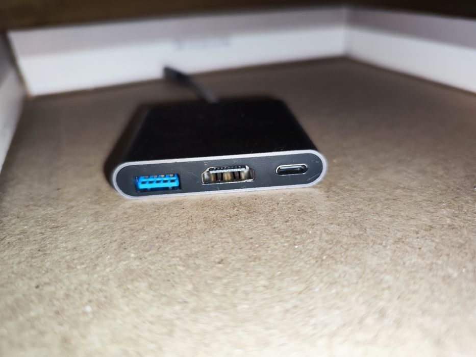 Adapter USB-C do USB-C i HDMI i USB-A