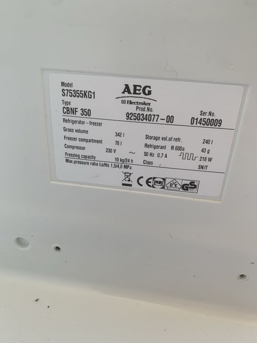 Frigorifico AEG para peças