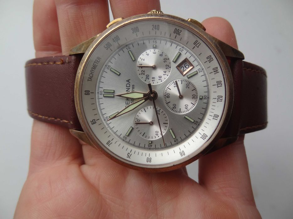 Чоловічий кварцовий годинник Sekonda