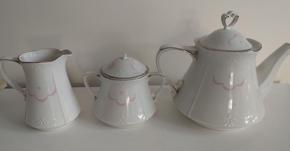 Dzbanek, mlecznik, cukiernica Chodzież Kamelia dekor unikat Vinted