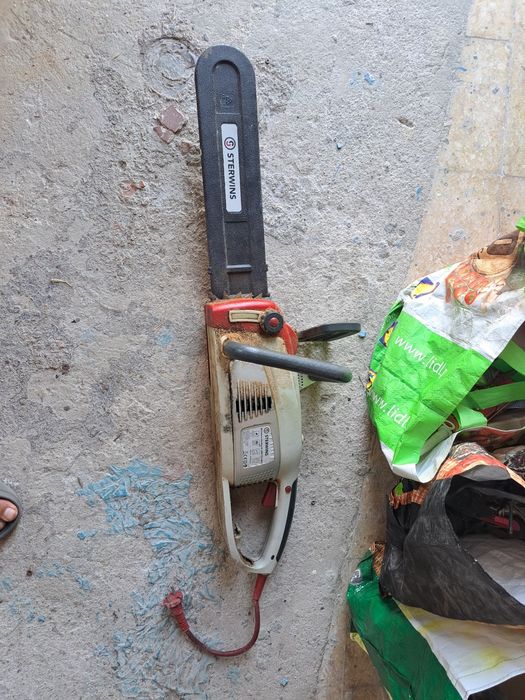 Serra elétrica Sterwins 2200 CS