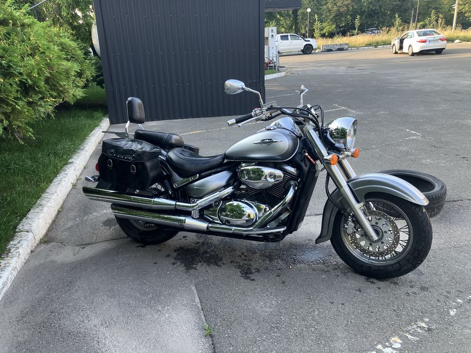 Suzuki intruder сузукі інтрудер