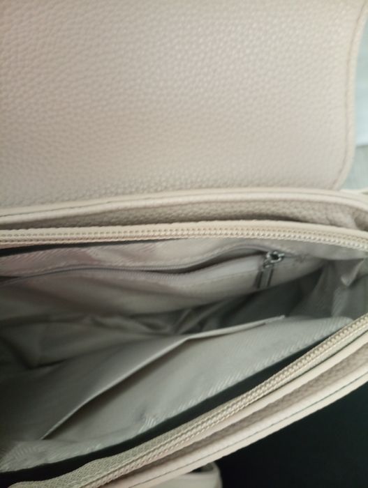 Жіноча нова сумочка