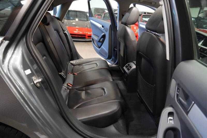 2015 Audi A4 2.0T quattro Premium