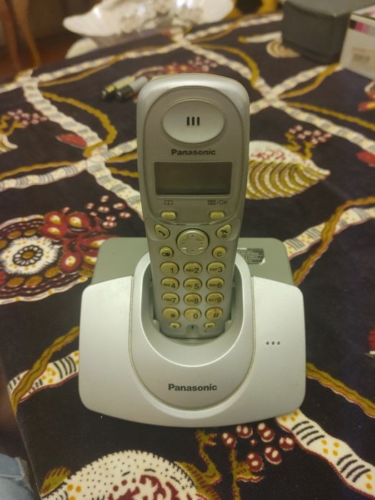 Радиотелефон Panasonic KX-TG1107UA