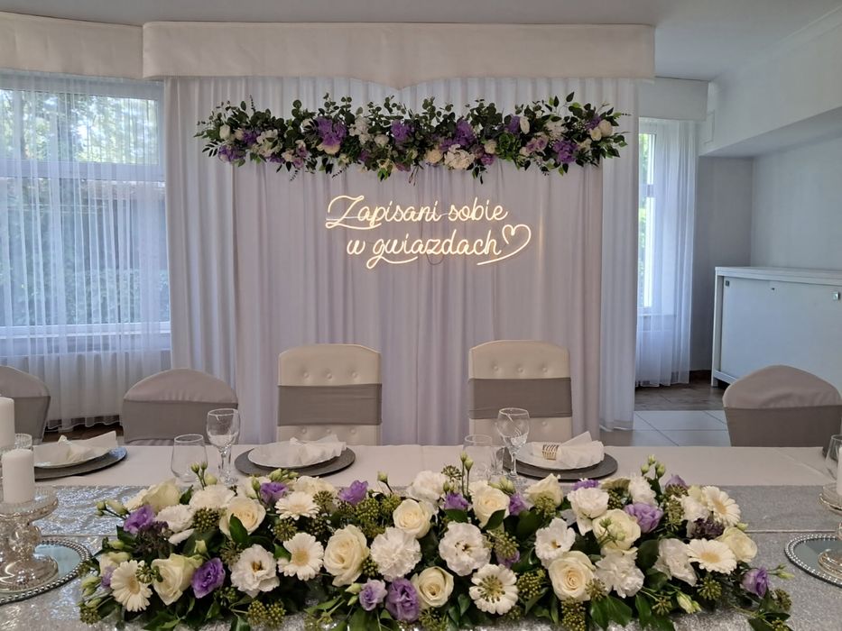 Dekoracje urodzinowe/ Cyfry Led/Neony/ Ścianki Cekinowe/Kwiaty Giganty