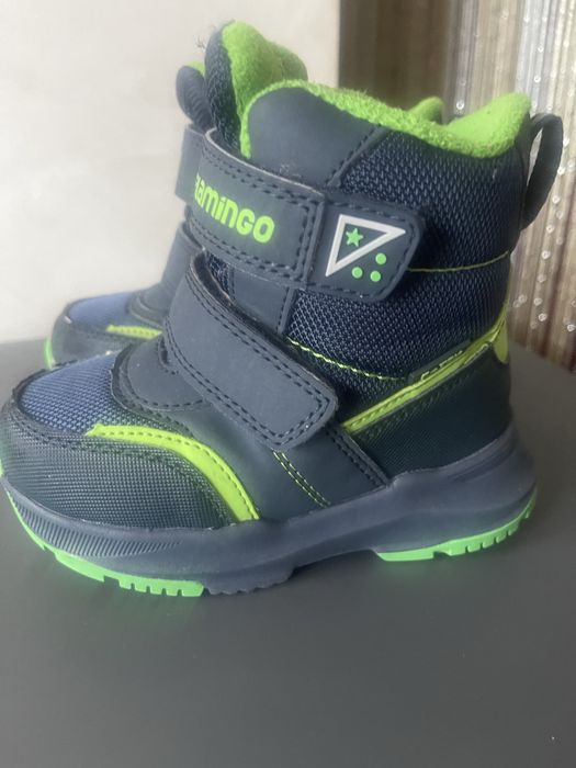 Чоботи зимові дитячі 25 розміру