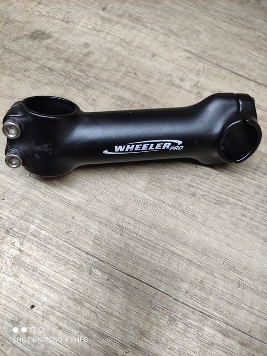 Mostek ahead Wheeler