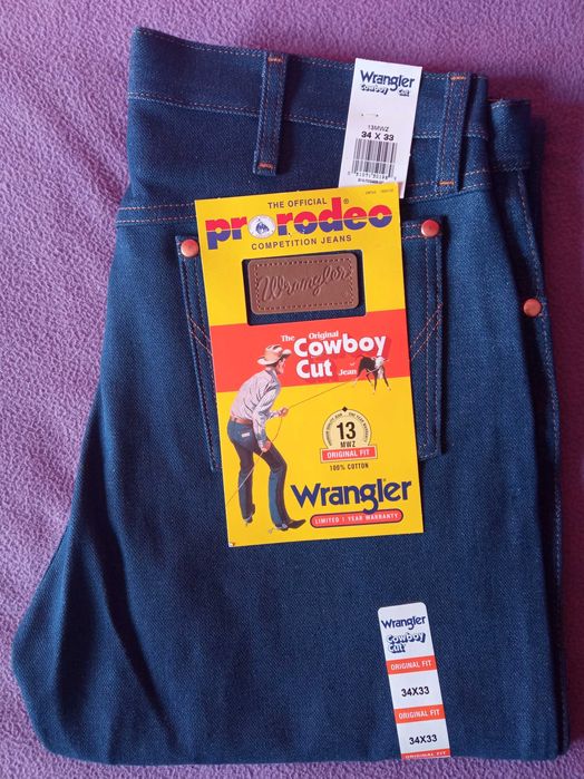 Jeansy Wrangler 13MWZ Cowboy Cut