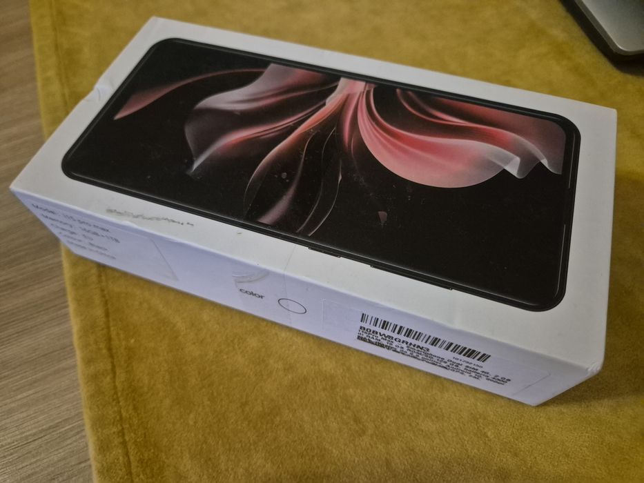 i15 pro max 16GB 1TB nowy zestaw