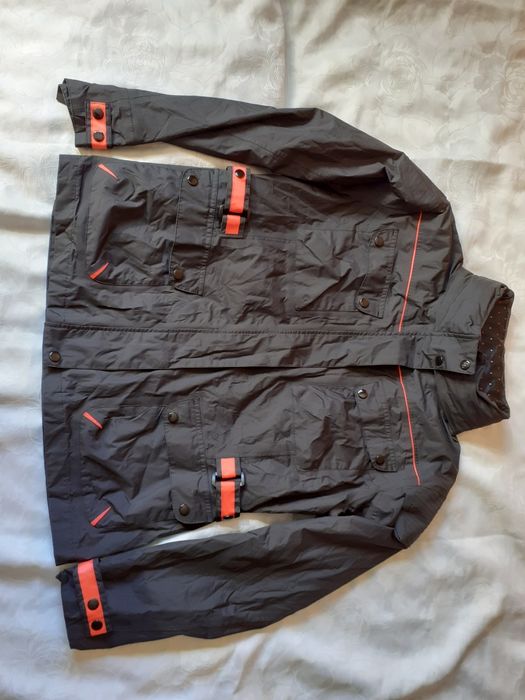 Kurtka Mercedes-Benz.