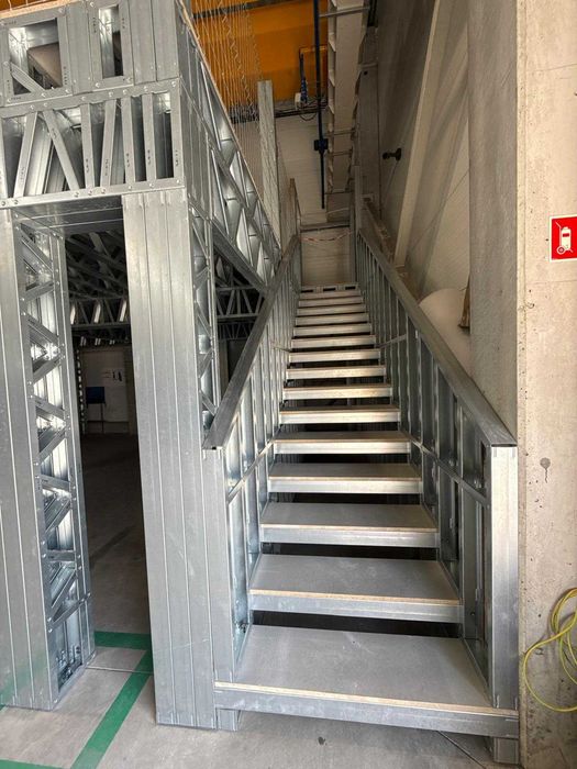 Płyty cementowo-drzazgowe (cementowo-wiórowe)