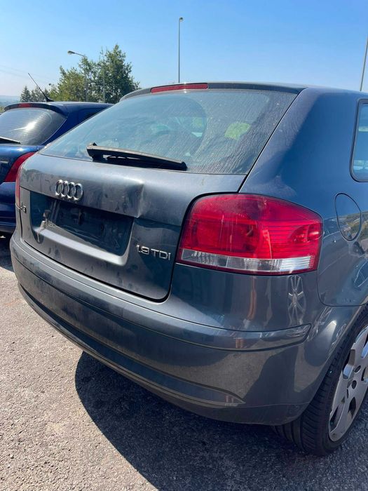 Audi A3 8p para peças