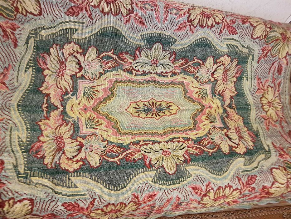 Duża narzuta kapa 185 x142 w bdb stanie możliwa wysyłka