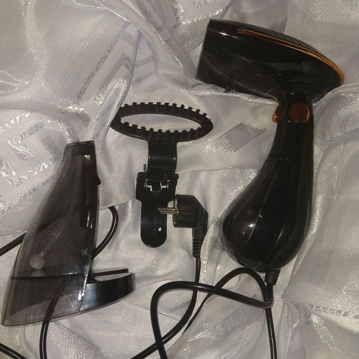 Срочно ПРОДАМ НОВЫЙ ручной отпариватель