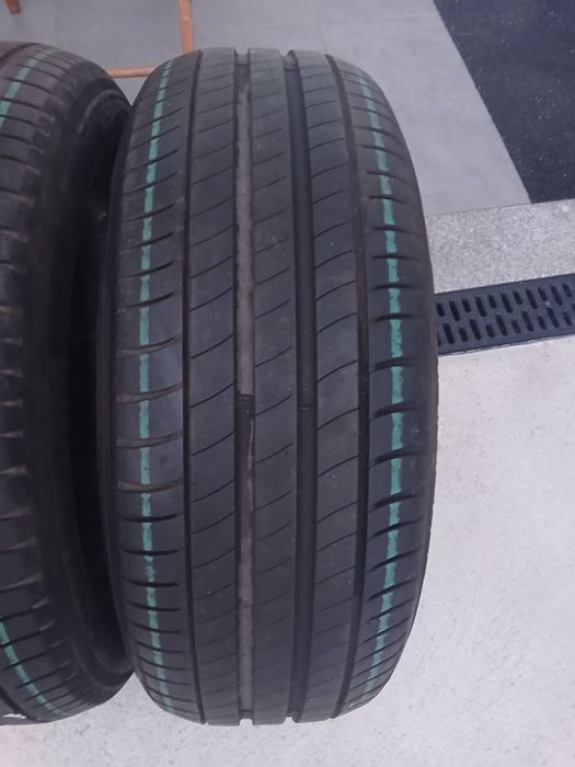 2 pneus 215 60 r16 Michelin