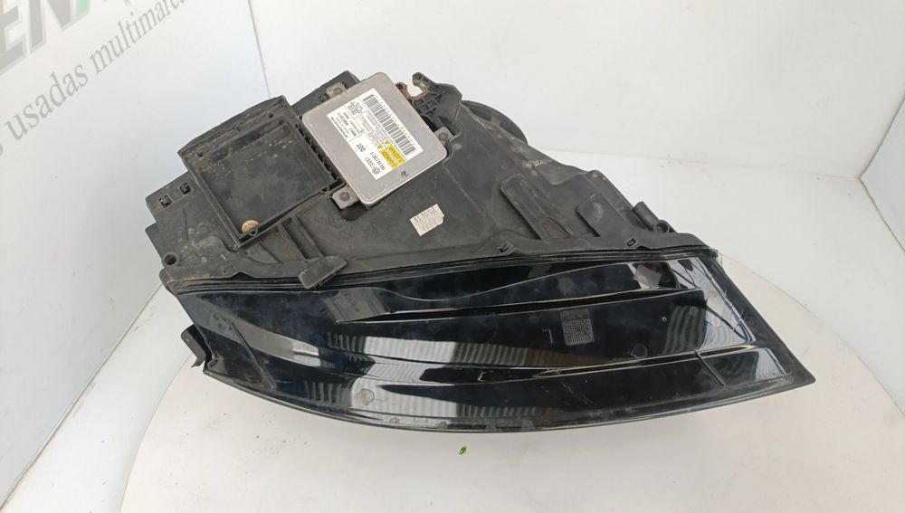Ótica / farol esquerda AUDI A5 (8T3)