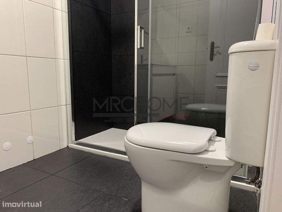 Apartamento T1 Junto ao Complexo desportivo da Rodovia