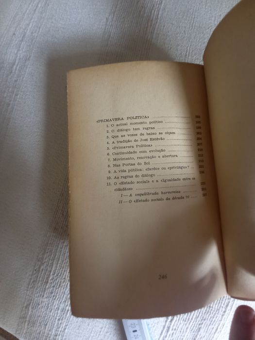 Raul Rego Horizontes Fechados edição de autor