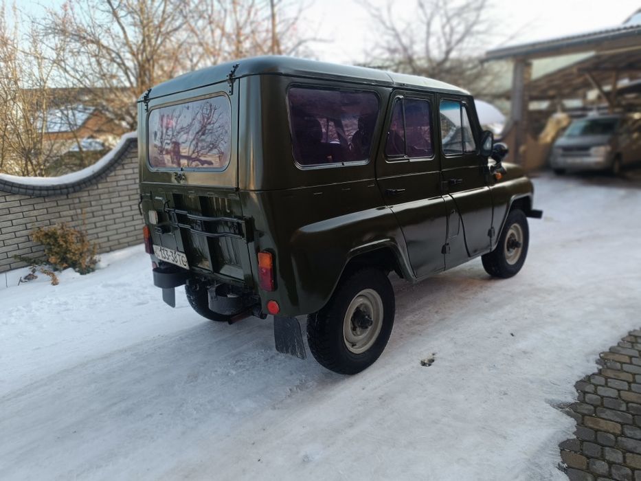 Уаз       командир