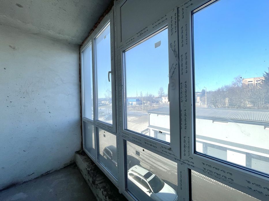 Продаж 2 кімнатної квартири, 3 поверх, цегла !!!