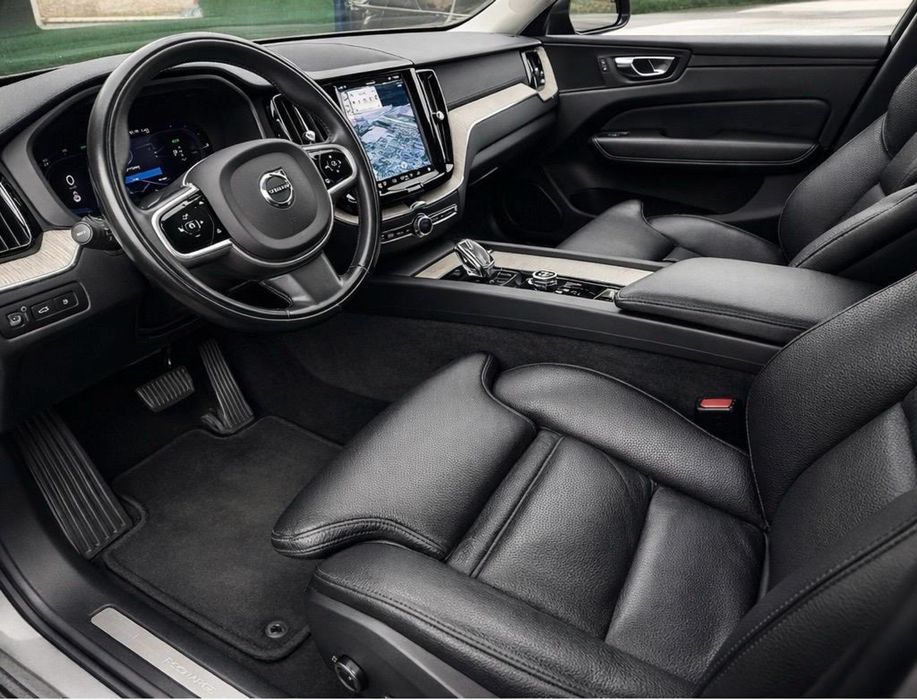 Volvo xc60 T8 HYBRID plug-in 2022r FV 23%