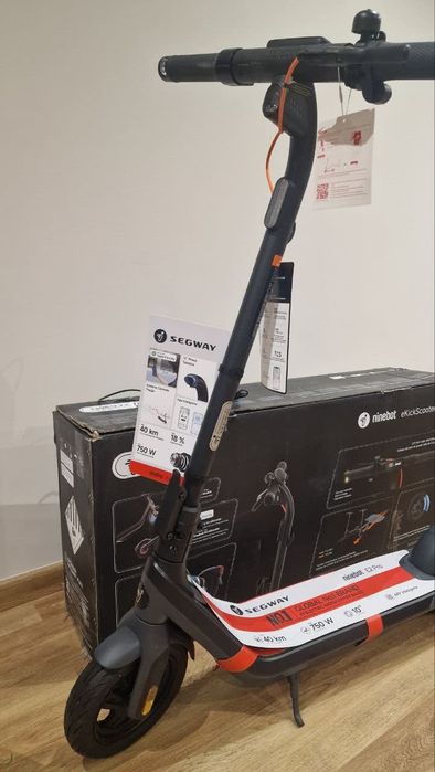 Trotinete Elétrica Segway-Ninebot F25E II