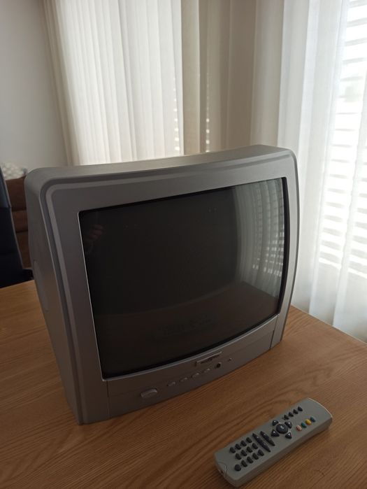Televisão (a funcionar)