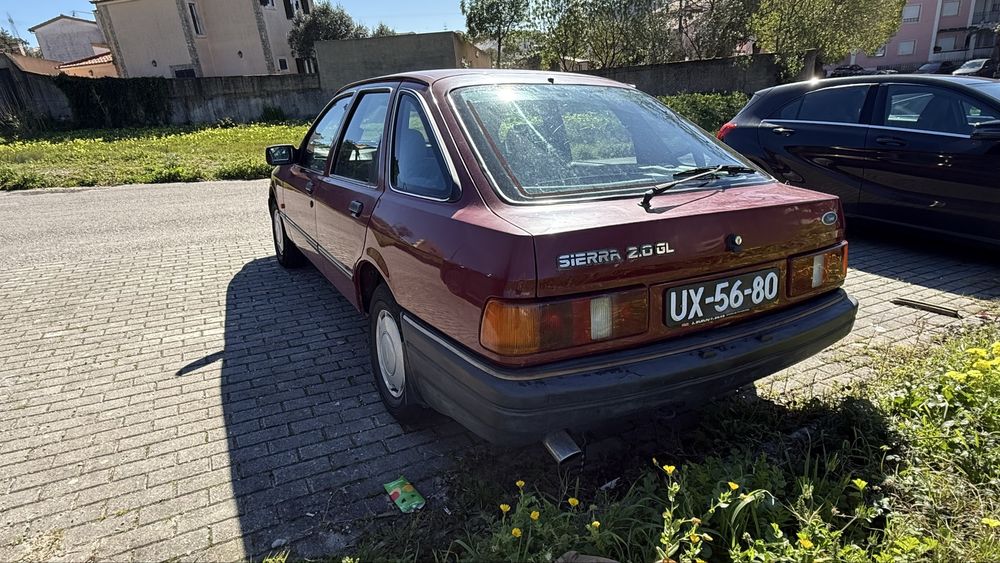 Ford Sierra 2.0 GL - volante à direita