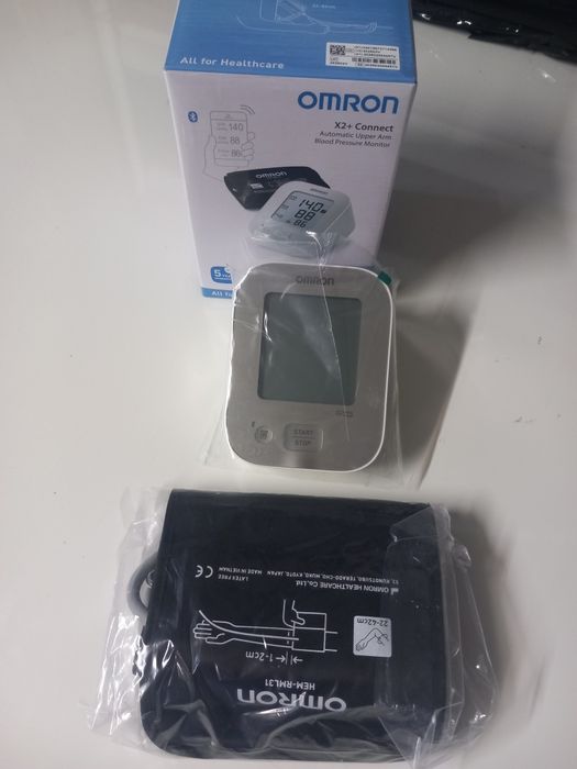 Ciśnieniomierz naramienny Omron X2 Connect