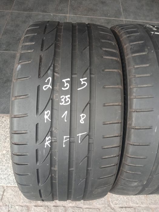 2 pneus 255 35 r18 RFT Bridgestone