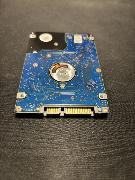 Жорсткий диск 2.5 HDD 500 gb HGST
