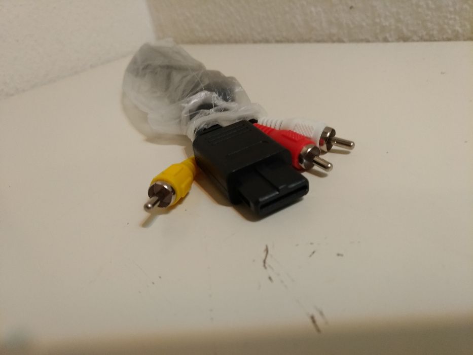 AV Component Cable with 3 RCA Connectors for Nintendo 64, GameCube, and Super Nintendo64550932610819122
