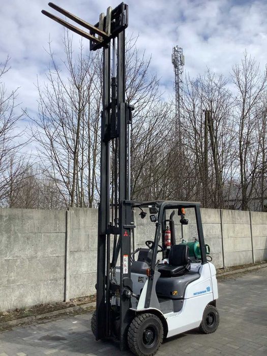 Mitsubishi 2018 1,5t | Triplex 4,7 m | LPG | Przesuw