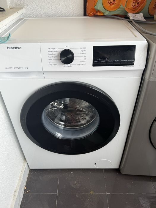 Maquina de lavar roupa 3 meses de uso 8kl