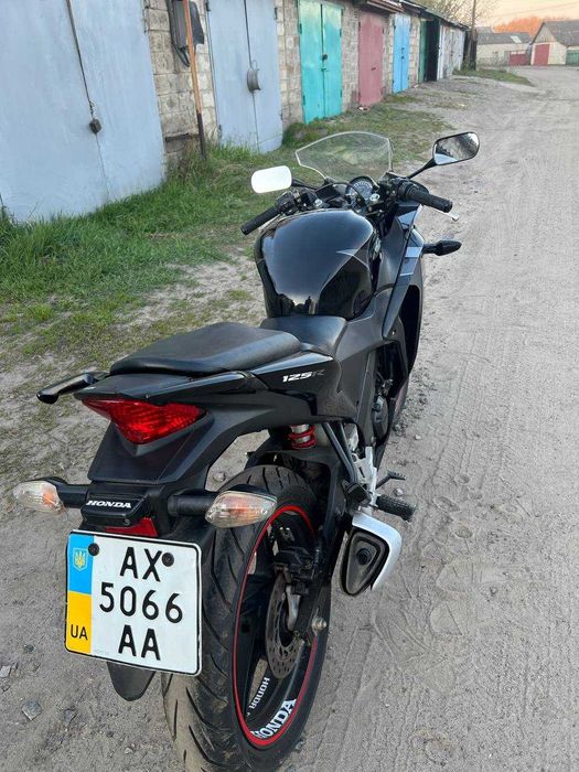 Honda CBR 125 R  2012 г.