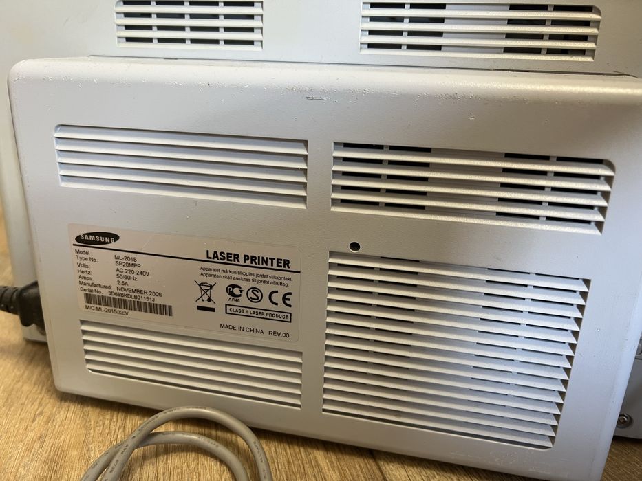 Принтер Samsung ML-2015