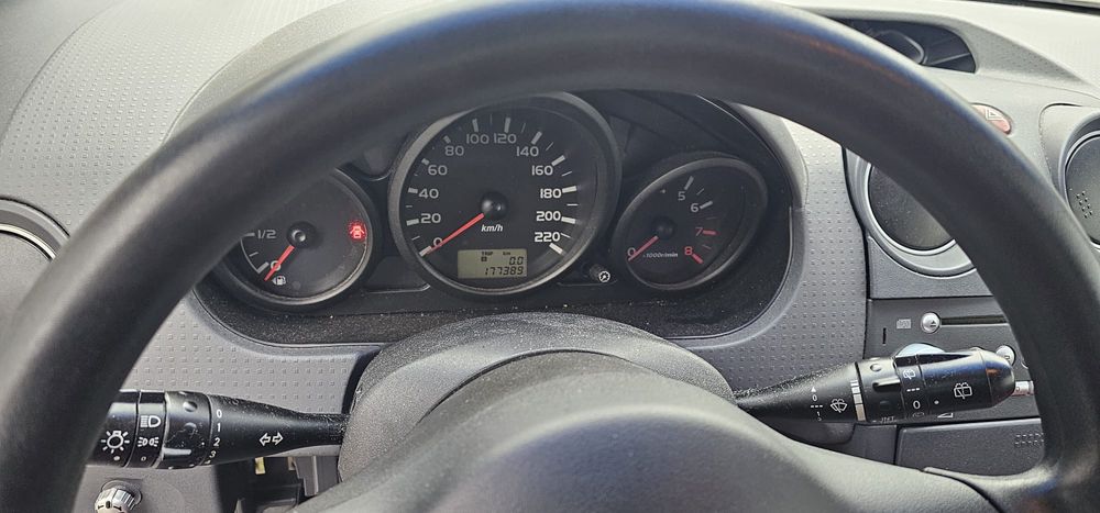 Mitsubishi colt  tylni zderzak lampy zderzak