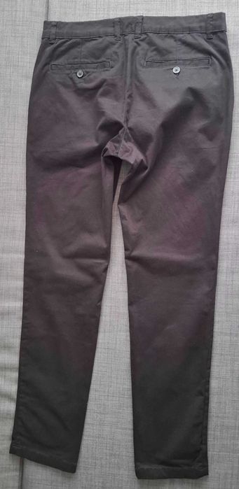 Chinosy slim fit RESERVED rozm. 30 czarne