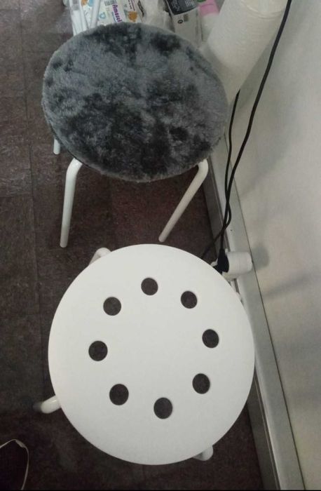 Mesinha de sala bancos de cozinha