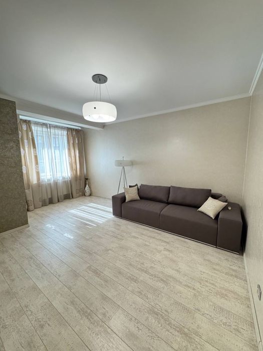 2к з ремонтом та меблями Центр Ірпеня 67 м² Матвія Донцова