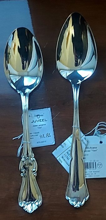 Продаётся столовое серебро