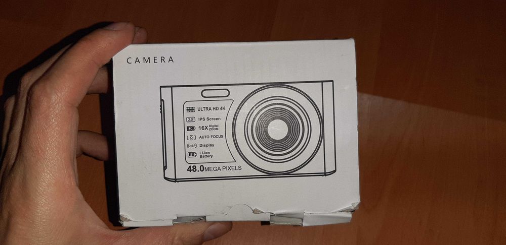 Цифровая камера 4K 48 MP  с SD-картой на 32 ГБ, 16 зумом и автофокусом