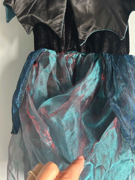 Strój przebranie Czarownica Nietoperz 9/10 lat