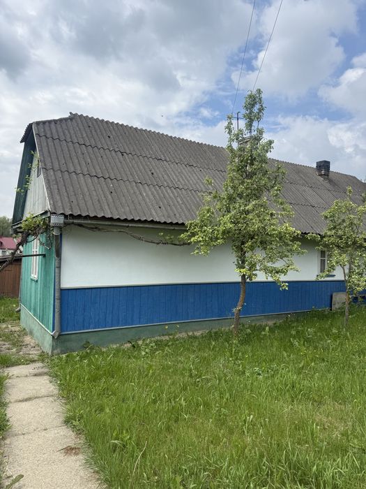 Продаж будинку, ділянка 25 соток, біля Чернівців