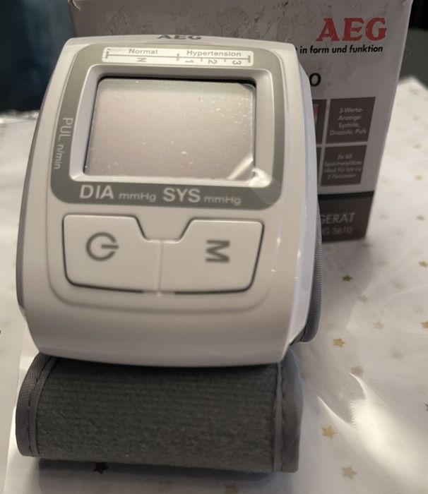 Tensiómetro AEG - aparelho medir tensão