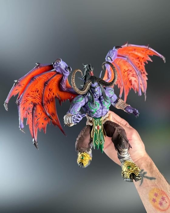 illidan world of warcraft figure