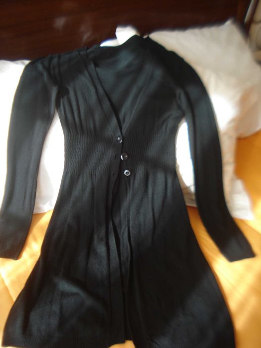 casaco comprido em malha