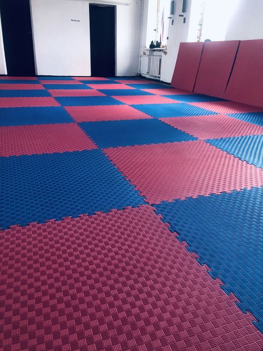 Зал тренувальний