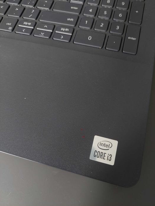 Laptop Dell inspiron 15 3000 series i3